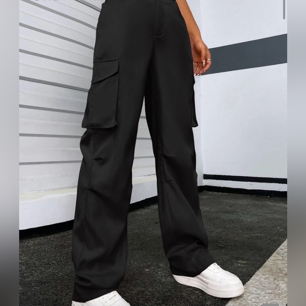 Women’s Black Cargo Pants